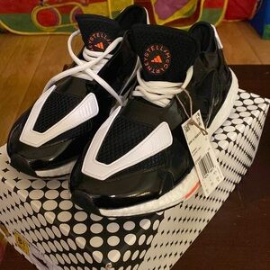 Stella McCartney Adidas Ultraboost 22